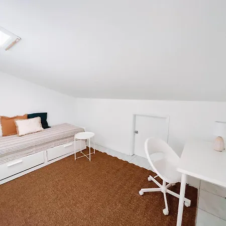 Just Like - Near The River Apartment *