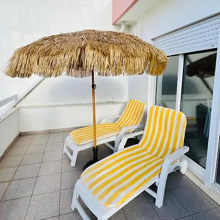 Just Like - Near The River Apartment *