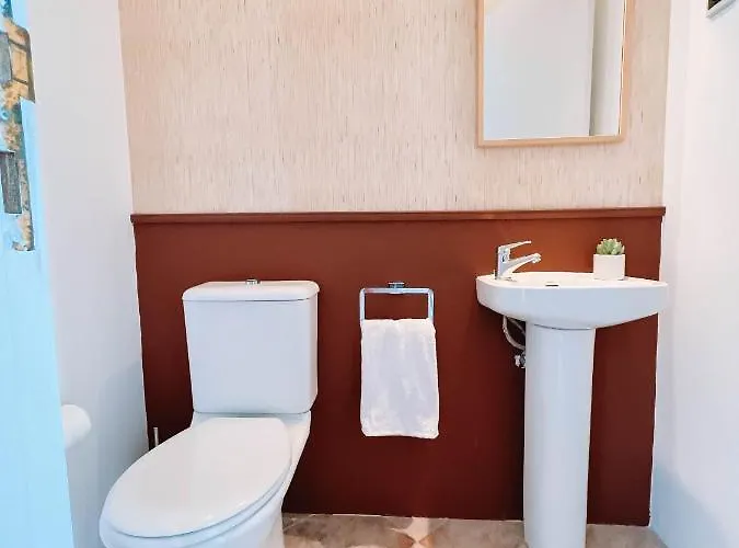 Just Like - Near The River Apartment