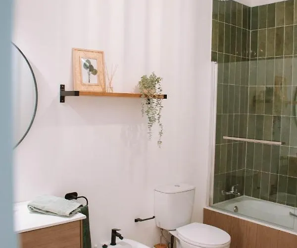 Just Like - Near The River Apartment